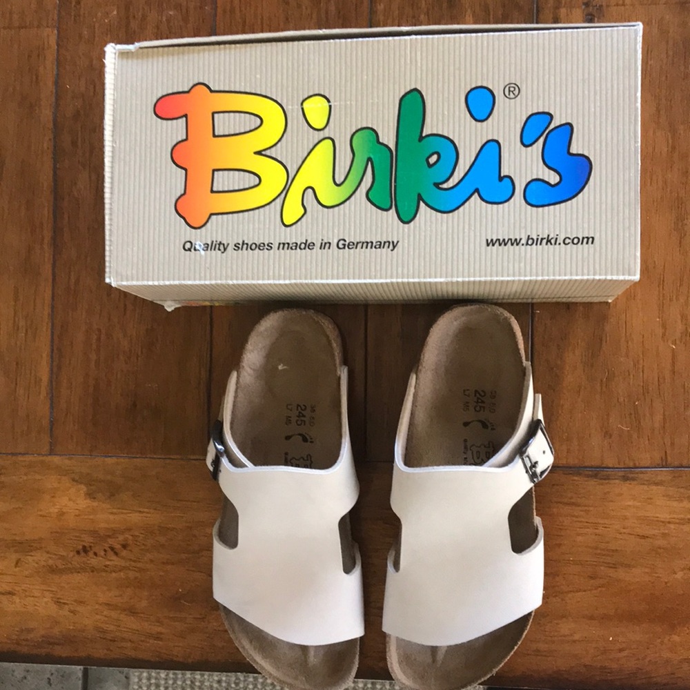 NWT Birki’s Andros by Birkenstock Women 7 in Nude Suede